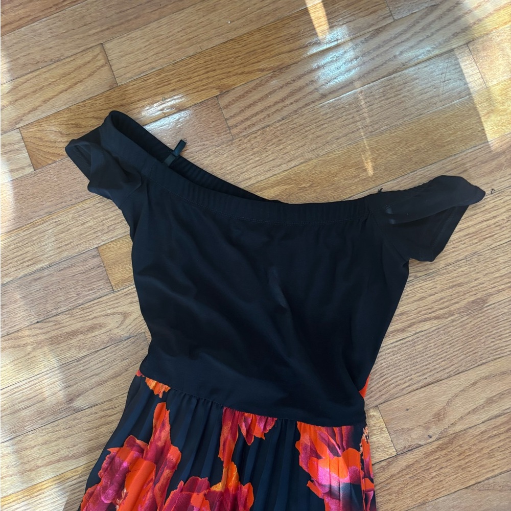 Off shoulder Formal Flowy Maxi Dress princess opera dress black and red print - Picture 3 of 4